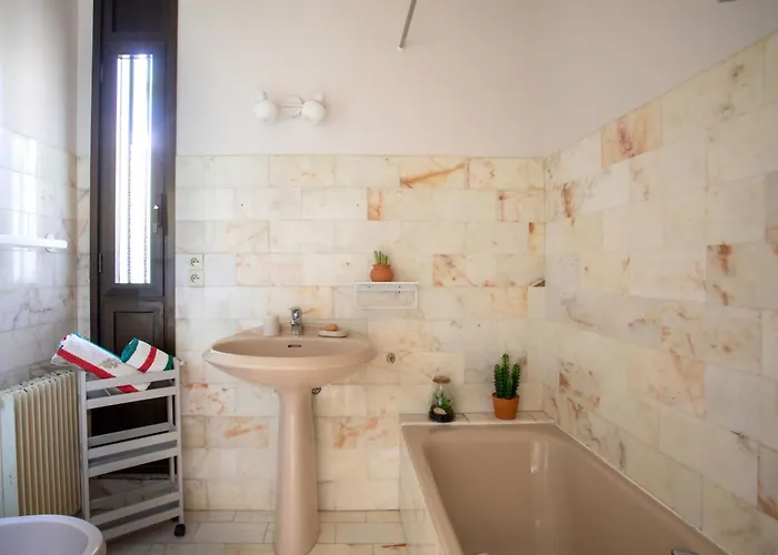 Apartment Marines De By Interhome Villeneuve-Loubet