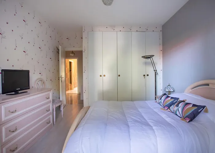 Apartment Marines De By Interhome *