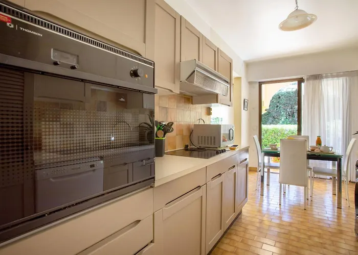 Marines De By Interhome * Villeneuve-Loubet