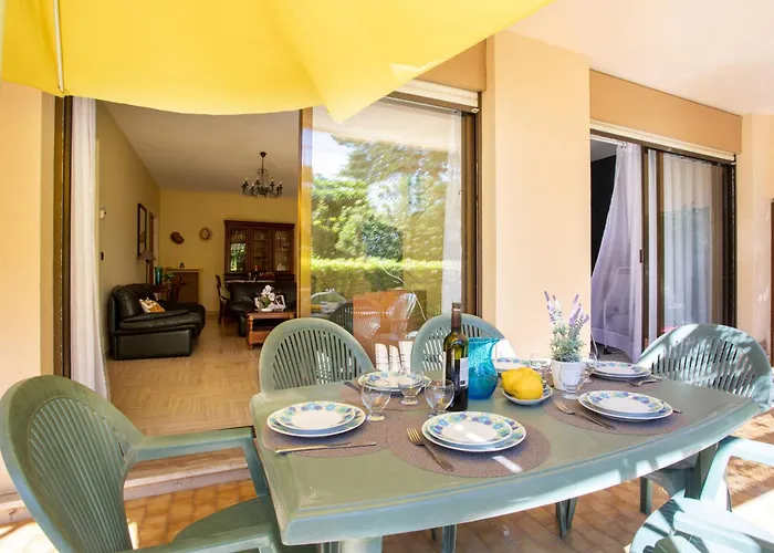 Marines De By Interhome * Villeneuve-Loubet